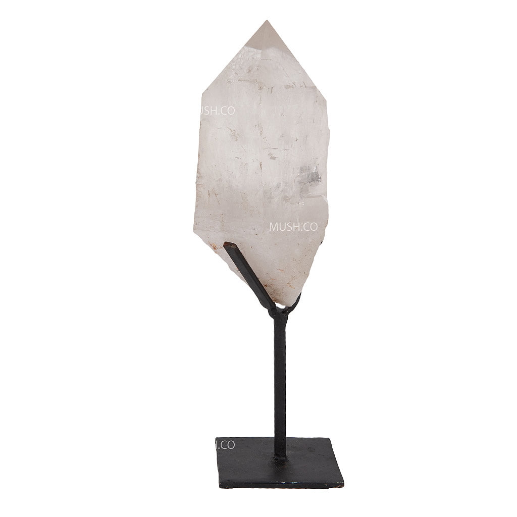 quartz-crystal-point-on-stand