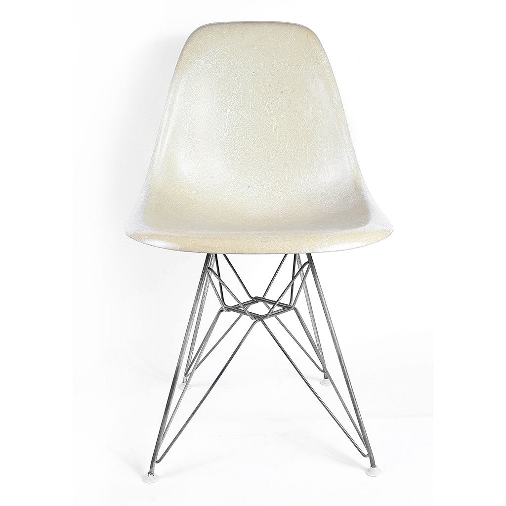 authentic-1959-eames-molded-plastic-side-chair-with-wire-base