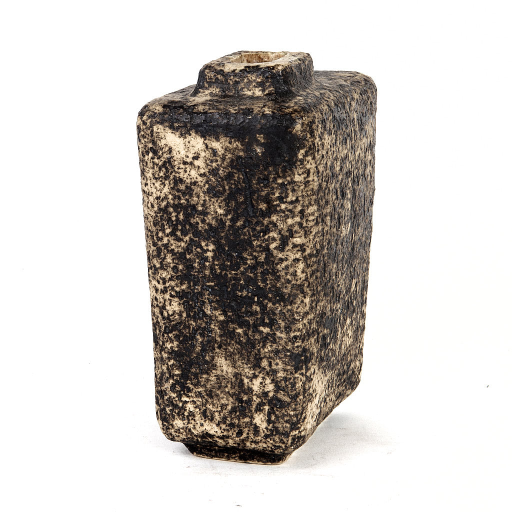 1960s-brutlaist-ceramic-chimney-vase-by-pieter-groeneveldt-netherlands-1