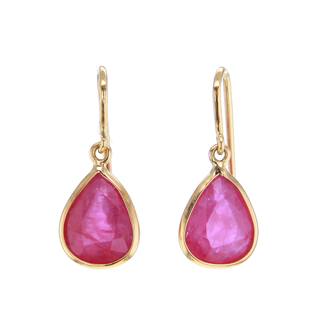 Faceted Pearshaped Ruby Earrings in 18K Solid Gold Hollywood