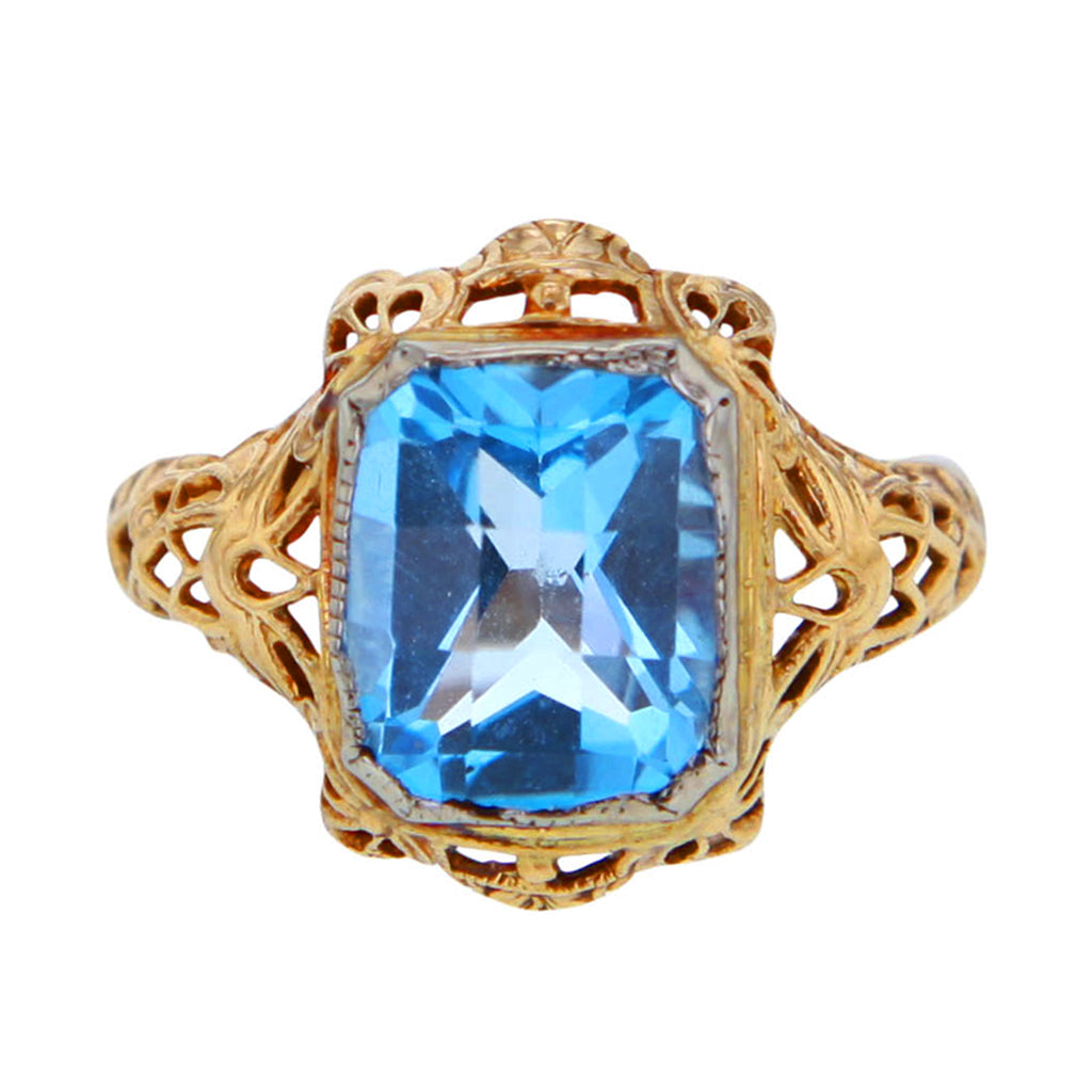 Vintage Chevron Cut London Topaz in 10K Solid Gold Ring Size 5 Hollywood